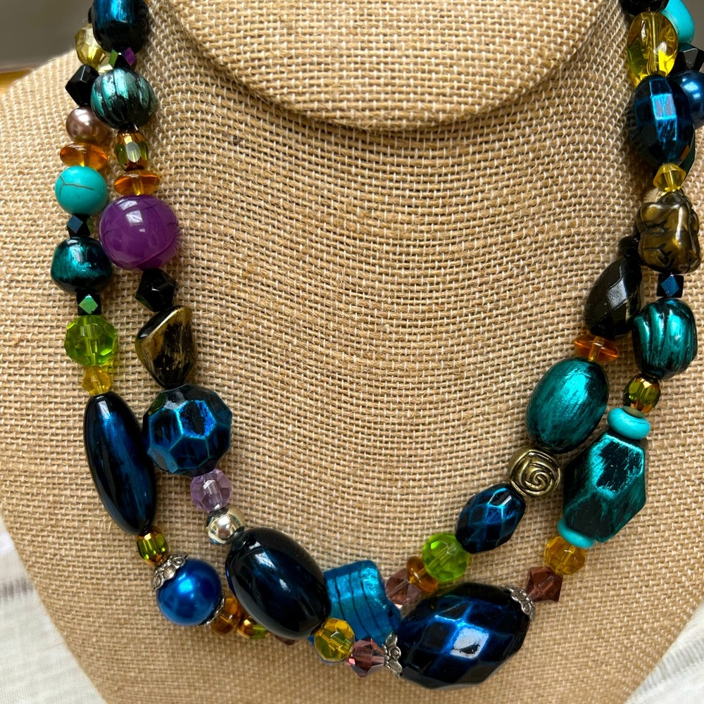 Handmade beaded necklace, mixt of glass and vintage beads,adjustable
